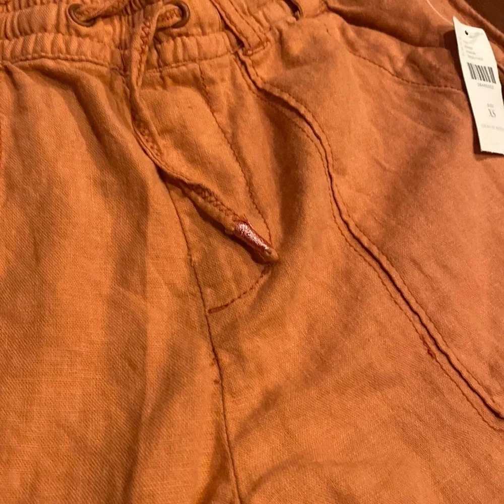Anthropologie Hei Hei Coral Sight Seer linen cargo pants